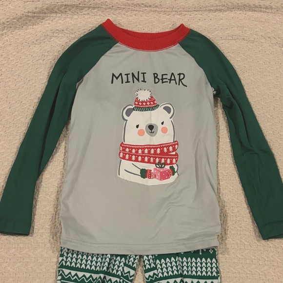 Mini Bear and Elf Kids Pajama Set - Picture 6 of 9